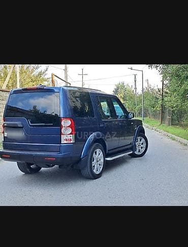 4 qapi niva: Land Rover Discovery 3 – tünd mavi rəng, tam ölçülü SUV. Əsas — 8