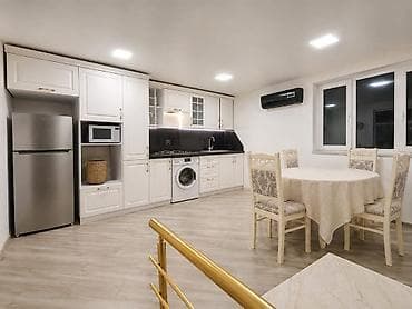 sumqayıtda ucuz evler: Satılır 3 otaqlı köhnə tikili 100 m², 20-ci sahə q. Tecili Satılır 2 — 10