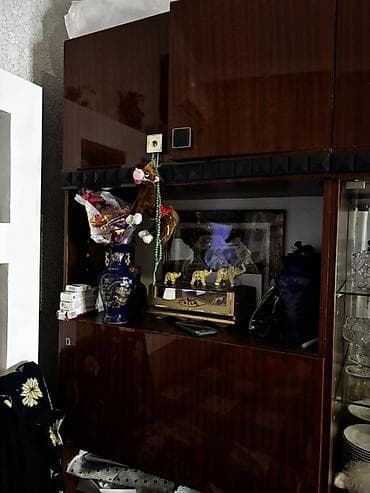 dola: 4 ü biryerdə 120 azn İstəyən olsa tək təkdə satılır Alıcı olsa endirim — 5