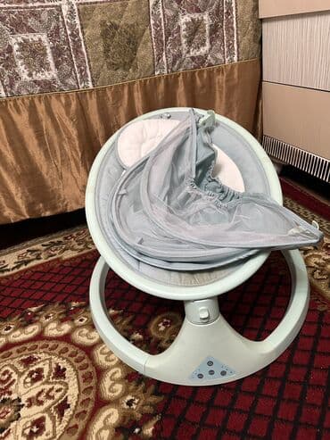 роботы на радиоуправлении: Sari leke yuyupanda gedir — 2