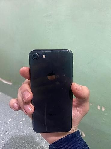 airpods sag: IPhone 8 — 3