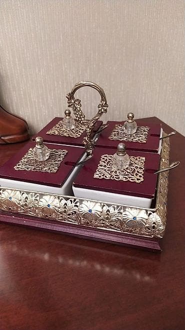 qelem qablari: Zərif dizaynlı 4 bölməli ədviyyat/çəkmə qabı dəsti - Material: ağ — 5