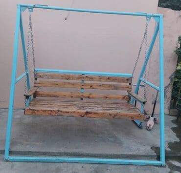 Divan-yelləncək, Taxta