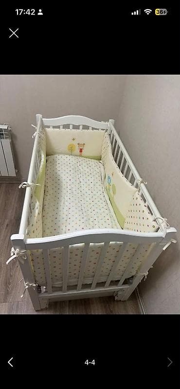 uşaq besikleri: Kravat 110 azn 5 yaşa kimi uyğundur. Happy Baby mağazasından 750 azn — 2