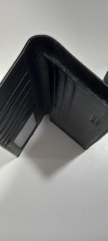 pul kiseleri: Prada dəri.Kişi cüzdanı — 3