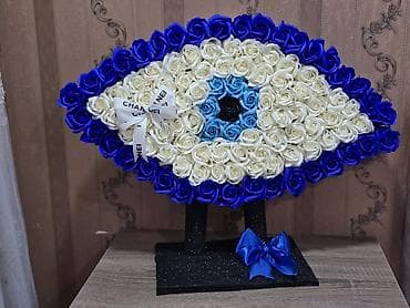 qızıl gul: 💙118 çiçəkdən hazırlanan bu gözəllik 🥰 💙Ən özəl insanlar, ən qeyri-adi — 3