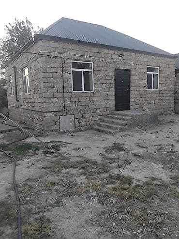 4 otaqli evler: 4 otaqlı həyət evi 3 sotda - Bir mərtəbəli, daş divarlı həyət evi - — 4