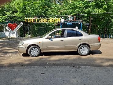 Nissan Sunny: 1.3 l | 2007 il Sedan