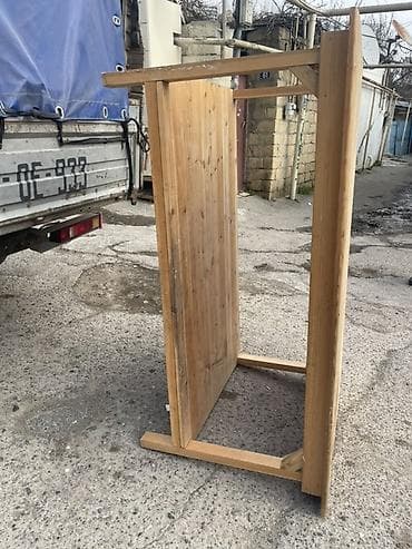 Mebel: Mətbəx masası, Açılmayan, Taxta, Dördbucaq masa — 2