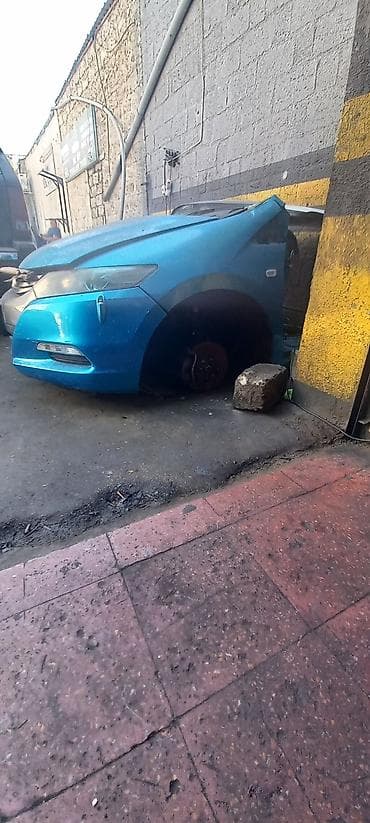 lizinq avtomobil: Honda insight detallari movcuddur fara bufer stop peredok apornu kapot — 2