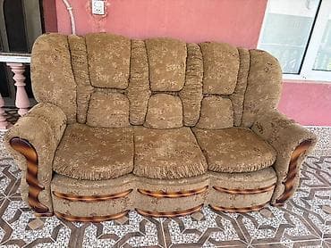 kunc divan işlenmiş: 1 divan 2 kreslo — 2