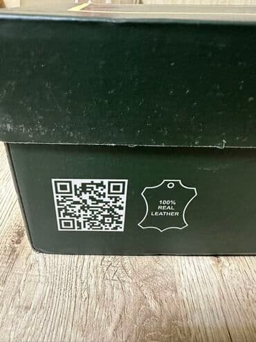 kisi: Türkiyədən sifariş olunub təmiz dəridir yumşaq rahat ayaqqabıdır. Ölçü — 10