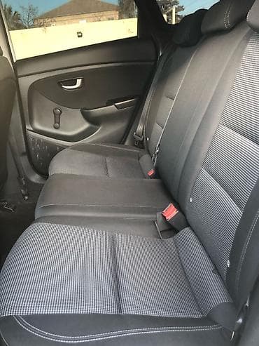 skoda octavia: Hyundai Elantra/Accent/ix35 — 2