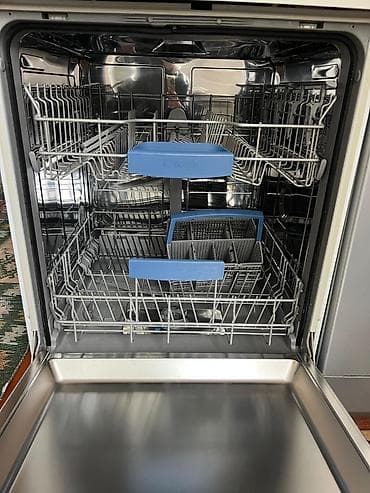 dispense: Qabyuyan maşın Bosch, Tam qabaritli (60 sm.), Ayrıca dayanan, Yeni — 3