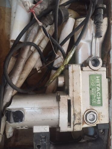 perferator: 2400 wt, chox guclu ve dozumlu, yaponiya istehsali, Hitachi firmasi — 3