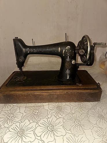 Məhsul: Singer tikiş maşını (antik) Təsvir: - Brend: The Singer lalafo.az -da Məhsul: Singer tikiş maşını (antik) Təsvir: - Brend: The Singer