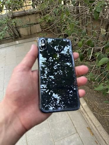 philips xenium 9@9d: IPhone Xs, 64 GB, Qara, Face ID — 4