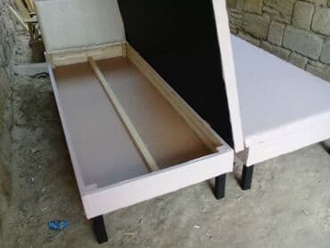 Kravat
Taza hazırı var 2 adad 
Çatdırılma münasib qiymata — 1