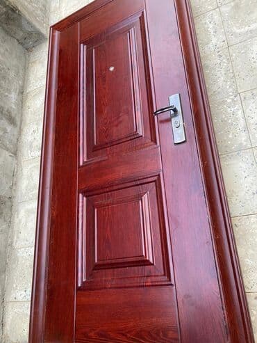 qapı uzluyu: Mənzil üçün Yeni Giriş qapısı 100x210 sm Glazok ilə, Zəmanətsiz, Ünvandan götürmə — 1