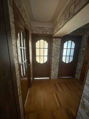 bakida tecili satilan evler xirdalanda: Bakı, 3 otaqlı, Köhnə tikili, m. Qara Qarayev, 80 kv. m — 8