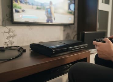 Sony PlayStation 3 Super Slim (PS3) oyun konsolu Xüsusiyyətlər: -