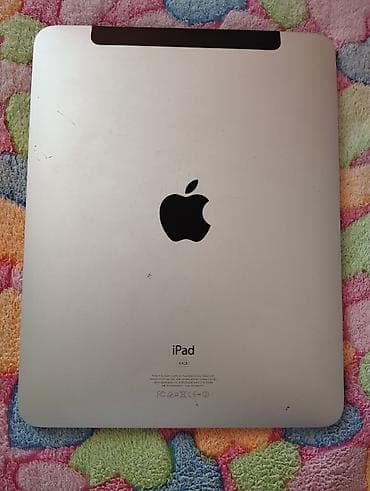 15 pro yd: İşlənmiş Apple iPad 3 (2012), 9,7", 64 GB, Ünvandan götürmə — 2