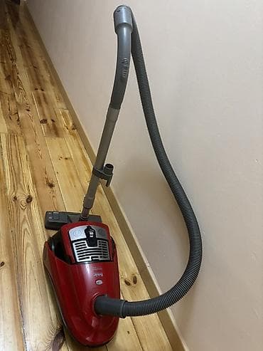 beko: Beko torbalı tozsoran – qırmızı korpus Xüsusiyyətlər: - Torbalı — 1