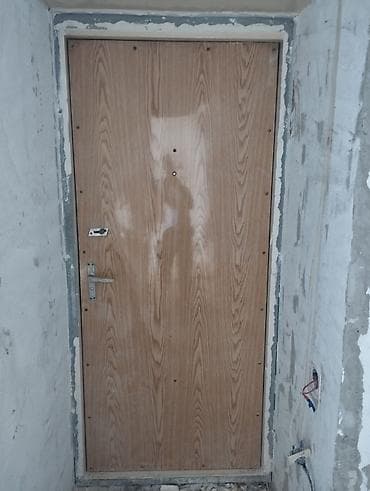 şef qapı: Təcili seyf qapı satıram Yeni Yasamalda 2.05/0.95 — 2