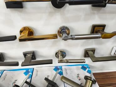 qapı desteyi: Müxtəlif dizaynda qapı tutacaqları – daxili qapılar üçün. - Material — 1