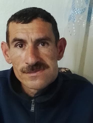 vito sifariş: Xidmət: fərdi usta/əməkçi xidmətləri Təsvir: - Məişət və təsərrüfat — 1