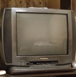 televizorların təmiri: İşlənmiş Televizor Panasonic 24" Rayonlara çatdırılma, Ödənişli çatdırılma, Ünvandan götürmə — 1