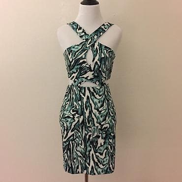 Qadın geyimi – naxışlı qısa don