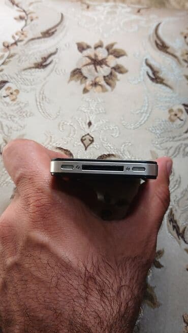 купить айфоны бу: IPhone 4, 16 ГБ, Черный — 3