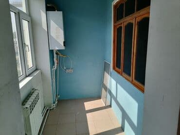 ev satilir kreditle: Lökbatan qəsəbəsi. 111 nömrəli marşrutun son dayanacağı. ev tam — 8