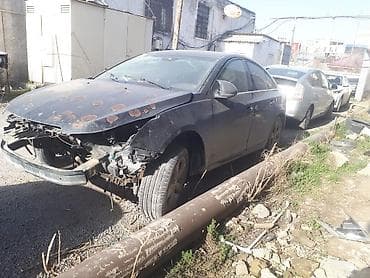 Компрессоры: Chevrolet Cruze sedan bardura dəyib — 4