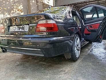 tesla model 3: BMW 5 series: 2.8 l | Sedan — 6