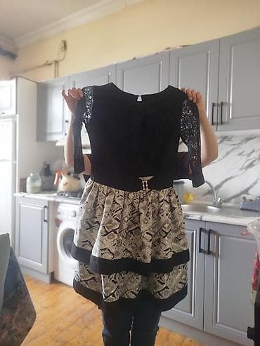 qizil desd: Qadın geyimləri dəsti - 1) Zərif axşam/gecə donu – toz-gül rəngində — 3