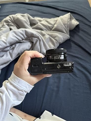 osmo mobile 6: Sony Alpha a6300 güzgüsüz fotoaparat + E PZ 16–50mm f/3.5–5.6 OSS — 4