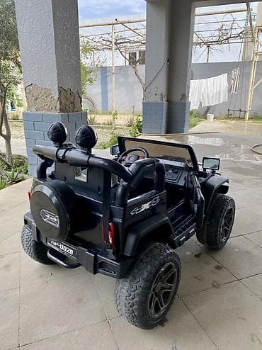 king kong 8: Uşaq üçün elektrikli off-road maşın – Jeep üslubunda, qara rəng. 2 — 3
