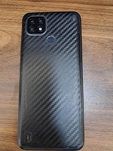 telefonlar 2ci el: Android smartfon - Arxa tərəfdə karbon naxışlı qara qoruyucu örtük - — 1