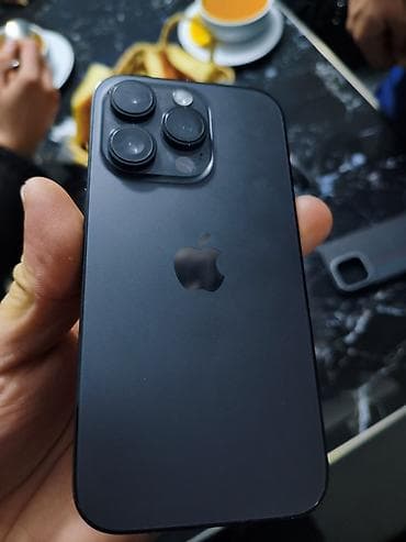 ipone 14: IPhone 14 Pro, Qara — 1