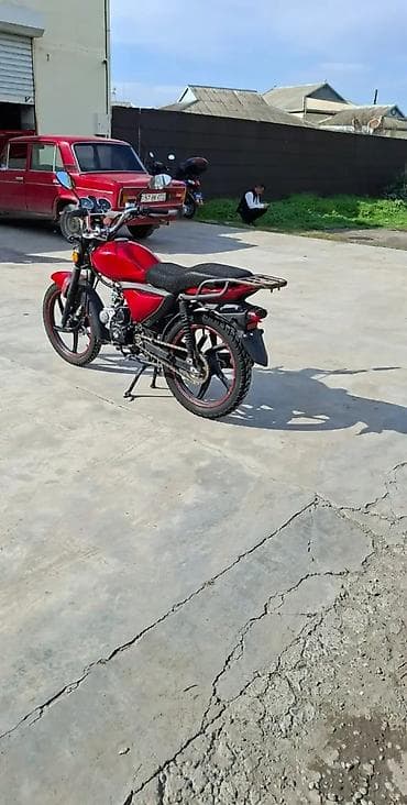 ford transit stop: M50. 80kub.hec bir problemi yoxdu otur sur . qabax fara. arxa sotup — 2