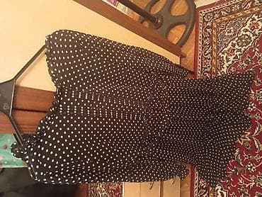 Şəxsi əşyalar: Qara rəngli, ağ xallı qadın paltarı - Naxış: Klassik polka-dot (ağ — 1