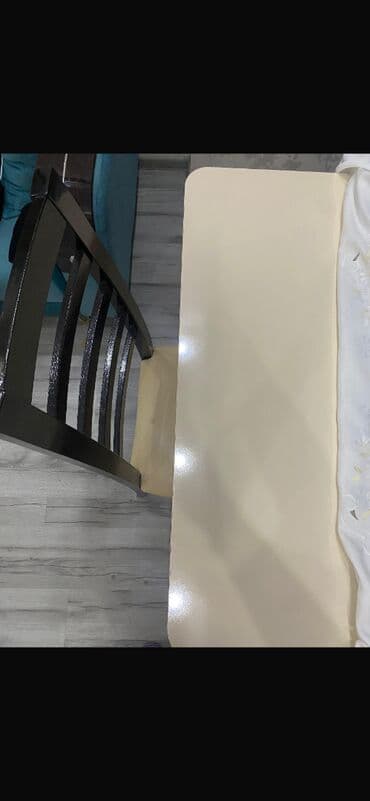 stol acilan: Stol və stul Qiymetde razılaşma ola bilər Stol yenidir 1 il deyil — 3