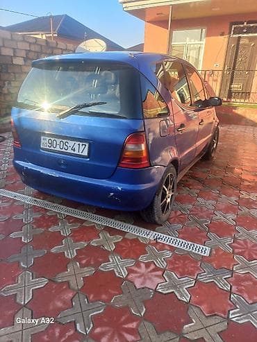 mersedes 2022: A-class ideal vəziyətdə.Heç bir problemi yoxdur. Xanım — 3