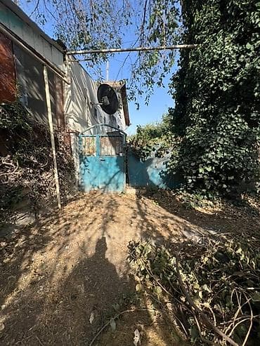 park azure ev satilir: Qaraçuxur qəs. 3 otaqlı, 25 kv. m, Kredit yoxdur, Təmirsiz — 10