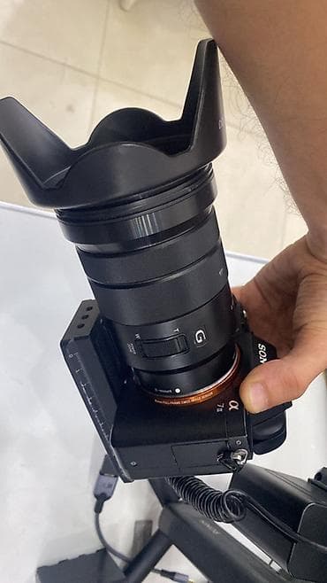 radio satışı: 📸 Sony 18-105mm f/4 G OSS — satışda! Sony E-mount üçün əla universal — 2