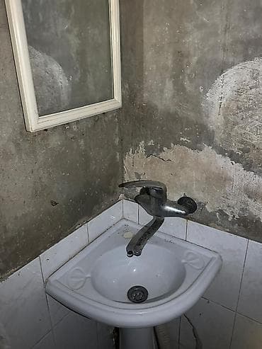 sabuncuda satllq evler: Satılır 1 otaqlı köhnə tikili 32 m², Sabunçu q. 🔥 SABUNÇUDA TƏCİLİ — 2