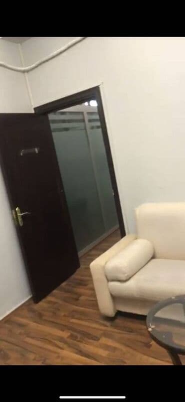 nerimanov icare obyekt: Nərimanov metrosunun yaxınlığında yol kənarı 3 mertebeli binanın 2-ci — 6