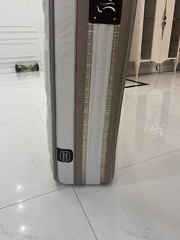 qutu satışı: İstikbal Active Life Gold S döşəyi Yeni kimi,Çarpayının üzərində — 1